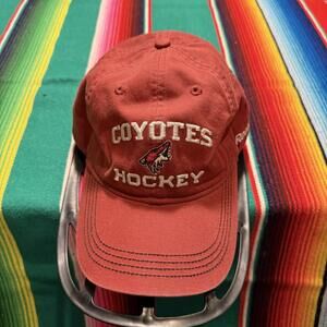 Vintage 00s/90s Arizona Coyotes Hat Cap Red NHL Hockey Reebok Mens OSFA‎
